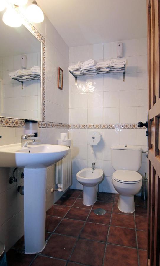 Montemayor de Pililla Hotel Rural Los Abuelos מראה חיצוני תמונה