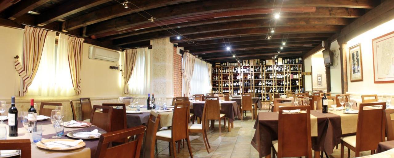 Montemayor de Pililla Hotel Rural Los Abuelos מראה חיצוני תמונה