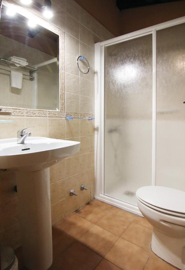 Montemayor de Pililla Hotel Rural Los Abuelos מראה חיצוני תמונה